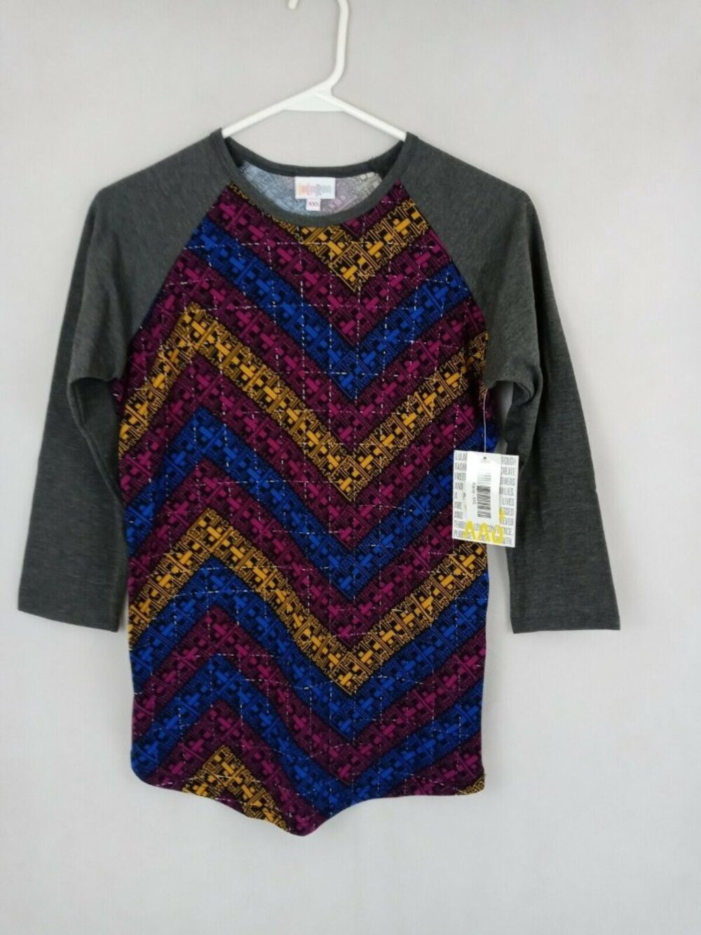 NWT LulaRoe Randy Shirt Multi-Color Chevron Design With Gray Sleeves Size XXS